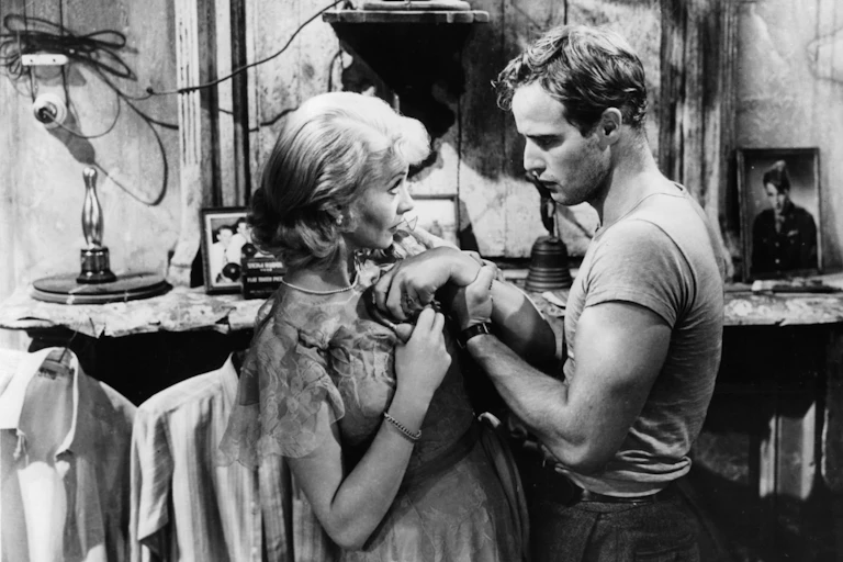 Vivien Leigh y Marlon Brando en 'Un tranvía llamado deseo'.