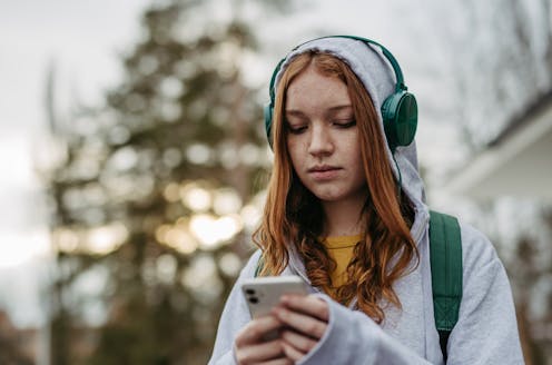 91% of Australian teens have a phone – but many are not keeping their identity and location secure
