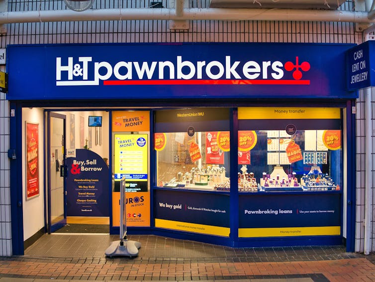 exterior view of h&t pawnbrokers shop
