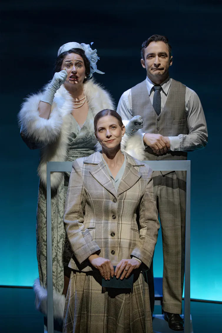 The cast on stage.