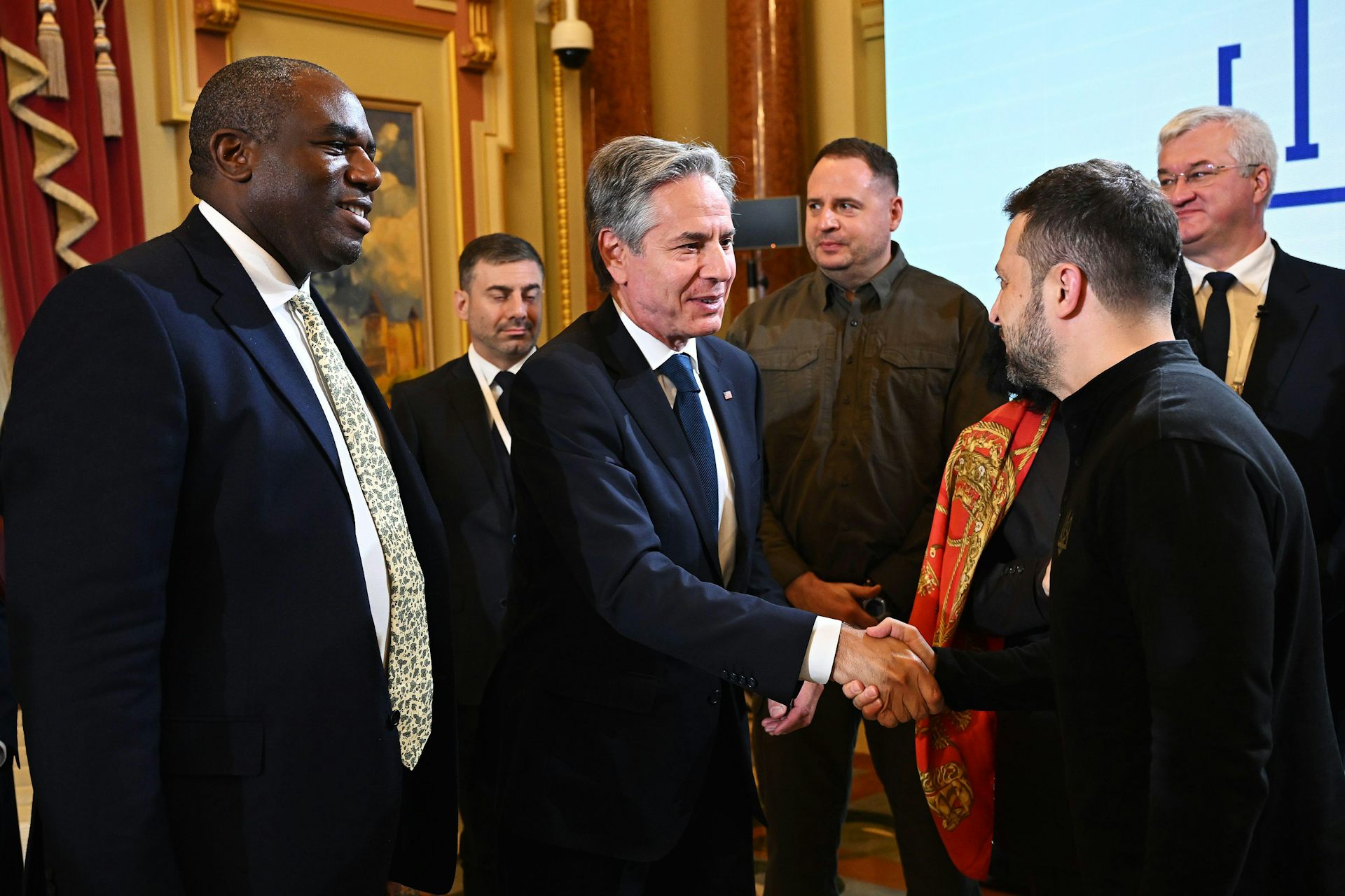 Ukraine recap: big challenges ahead of winter for Zelensky as European  far-right push Russian agenda