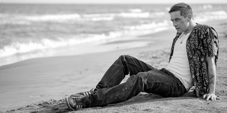 Orpheus on a beach in the Underworld.