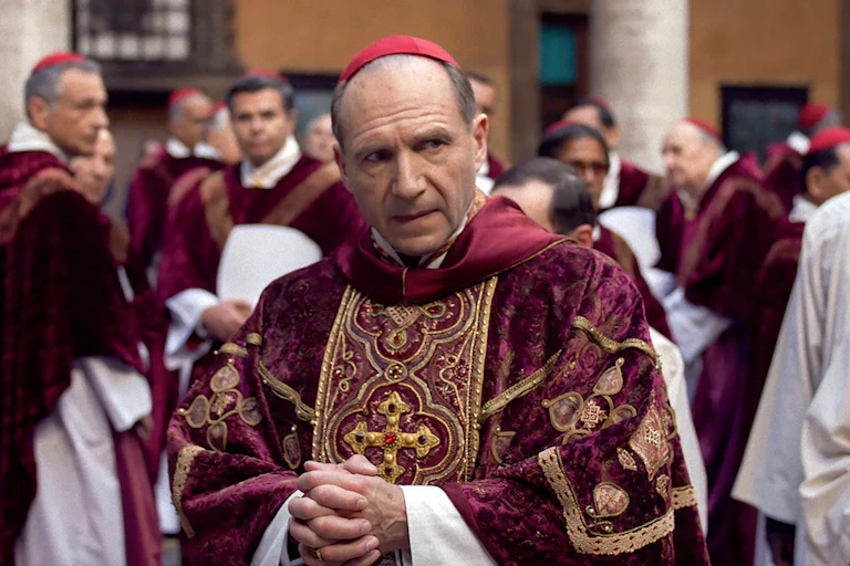 Ralph Fiennes in Conclave