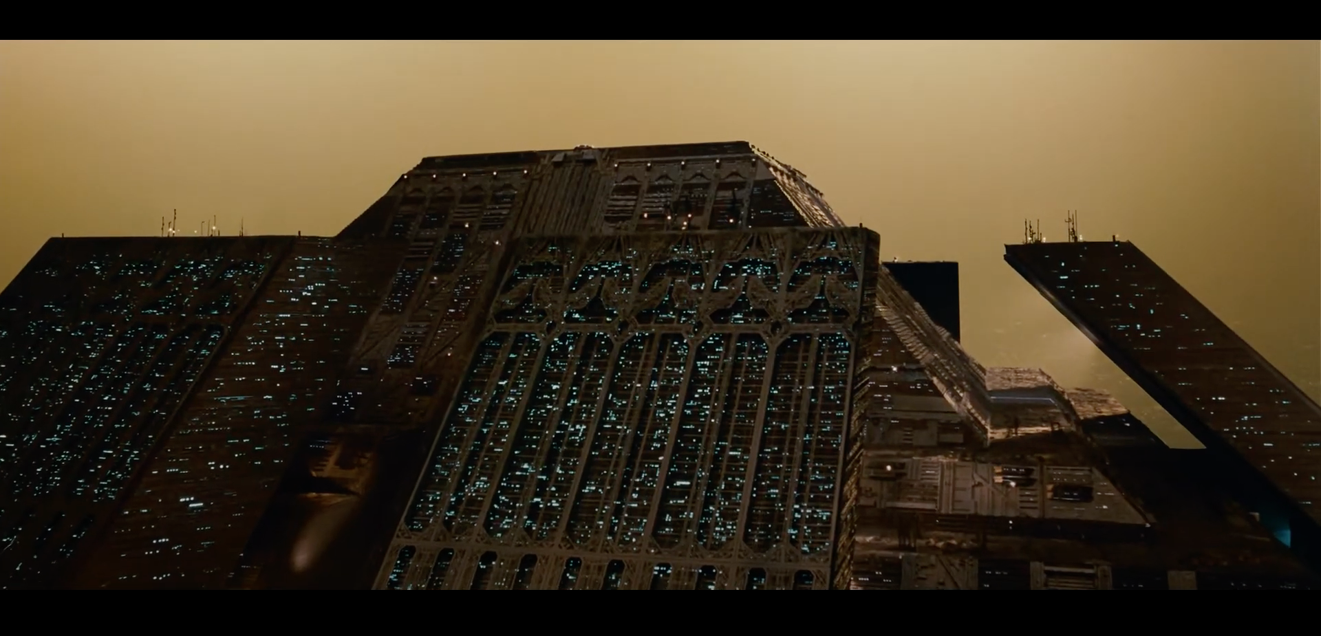 Quand la sciencefiction nous parle des travers de l’entreprise et des