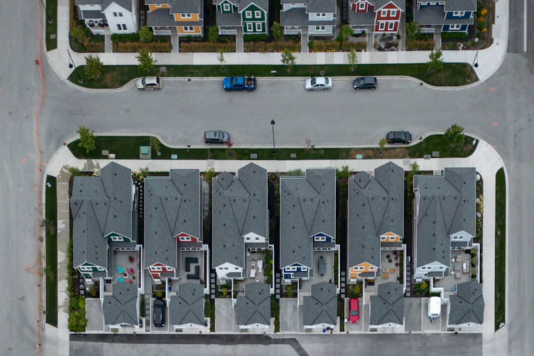 Aerial view of a neighbourhood of detached homes