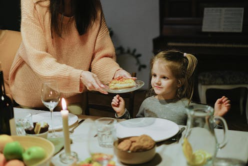 How do children learn good manners?