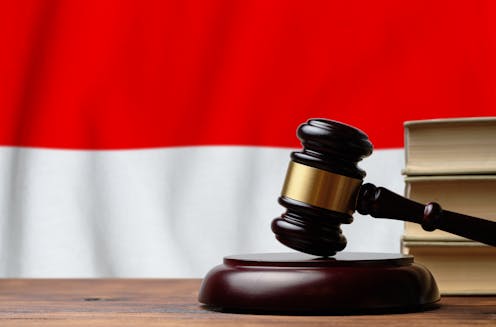 Keterampilan tinggi, perlindungan rendah: tantangan legal pekerja asing di Indonesia