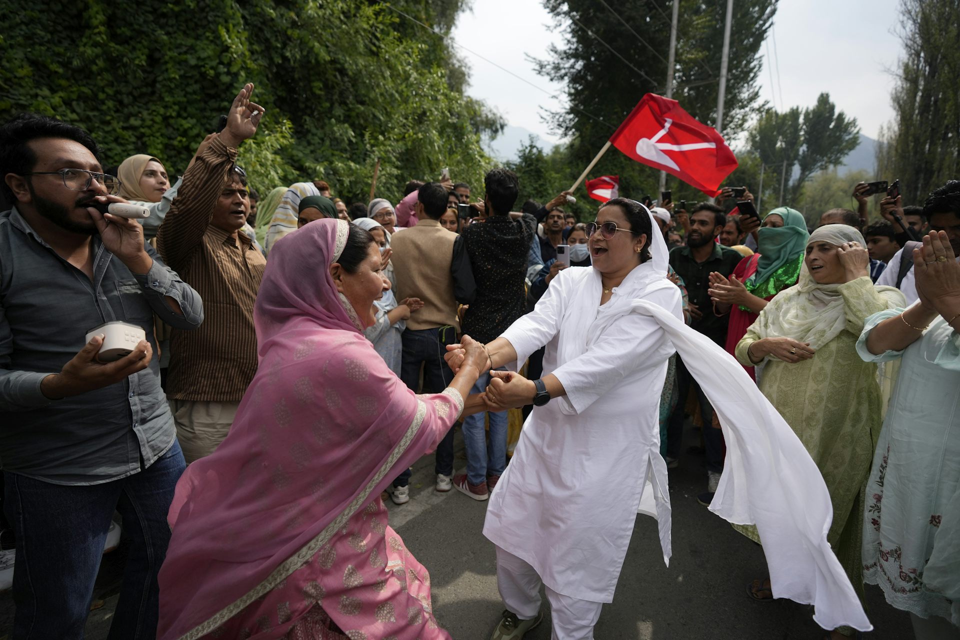 Hope returns to Kashmir after elections, but the ultimate power still