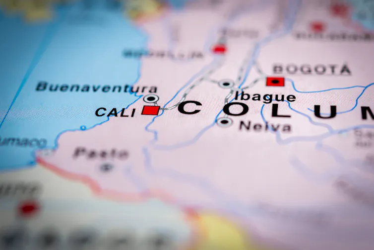 map image of Columbia with Cali marked with red dot by coast