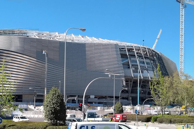 Obras de renovación del estadio Santiago Bernabéu.