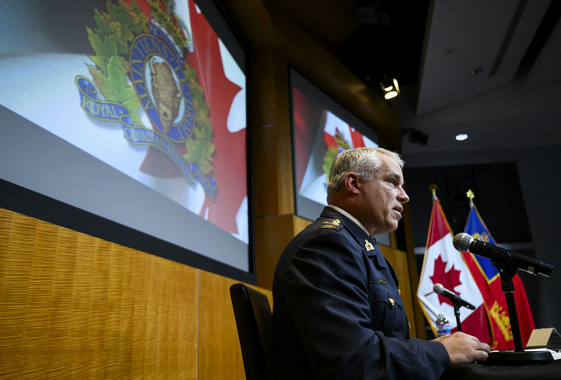 image of 인도와의 외교 갈등, 캐나다를 이용한 세계 메시지 발송