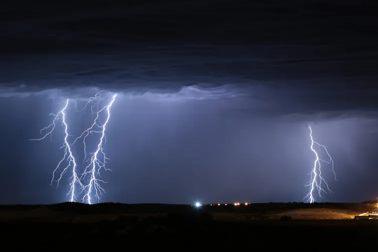 thunderstorm at night, lightning