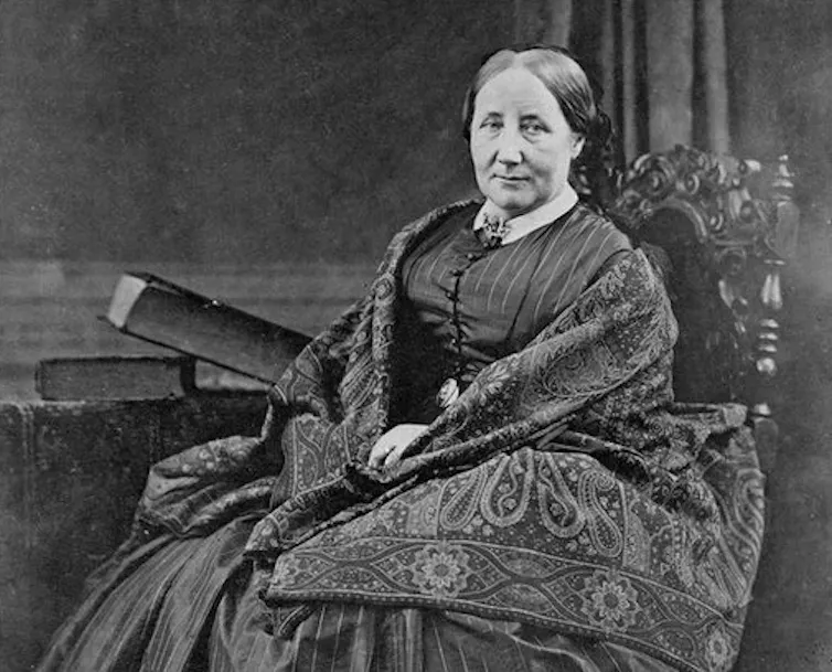 Black and white photo of Elizabeth Gaskell in 1860.