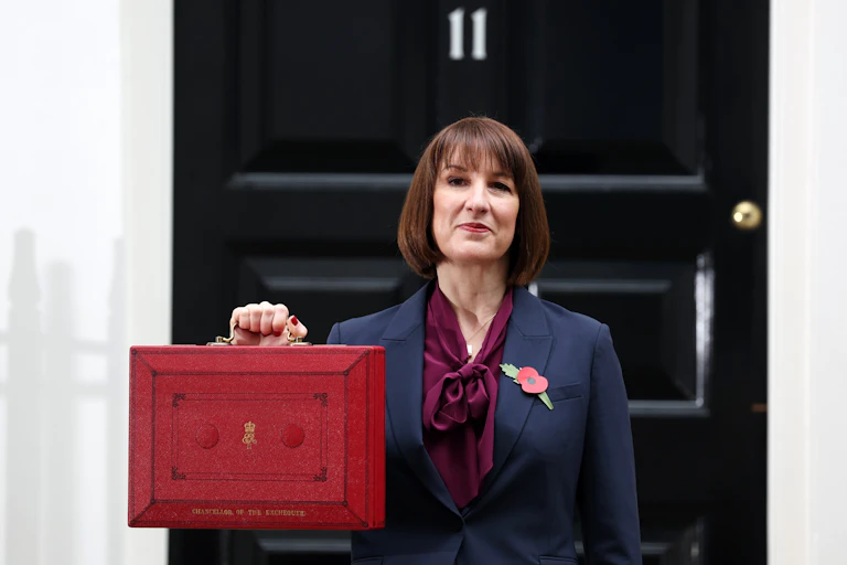 Rachel Reeves standing outside number 11 Downing Street.