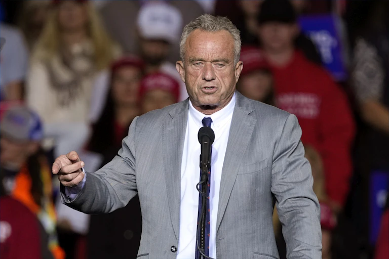 Robert F. Kennedy Jr at campaign rally