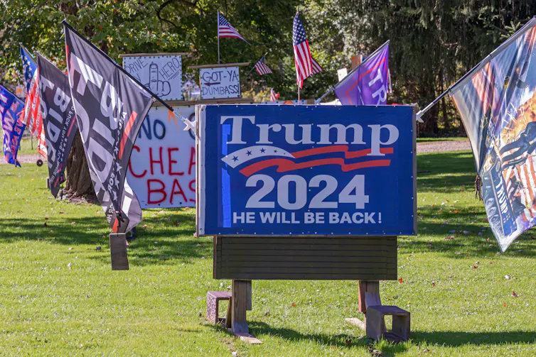 A sign saying Trump 2024.