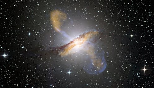 Egg-shaped galaxies may be aligned to the black holes at their hearts, astronomers find