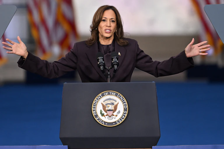 Kamala Harris s'exprime à l'université Howard à Washington, DC, le 6 novembre 2024.