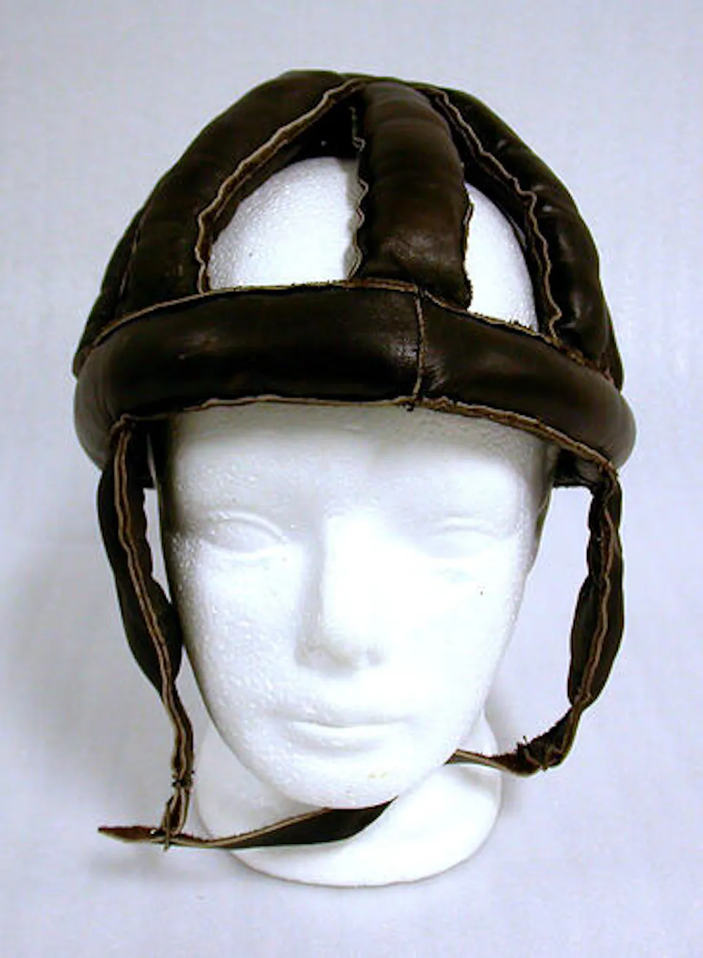 bike helmet materials Banwood Eco it fits 5054 cm and is Ce What is your motorcycle helmet