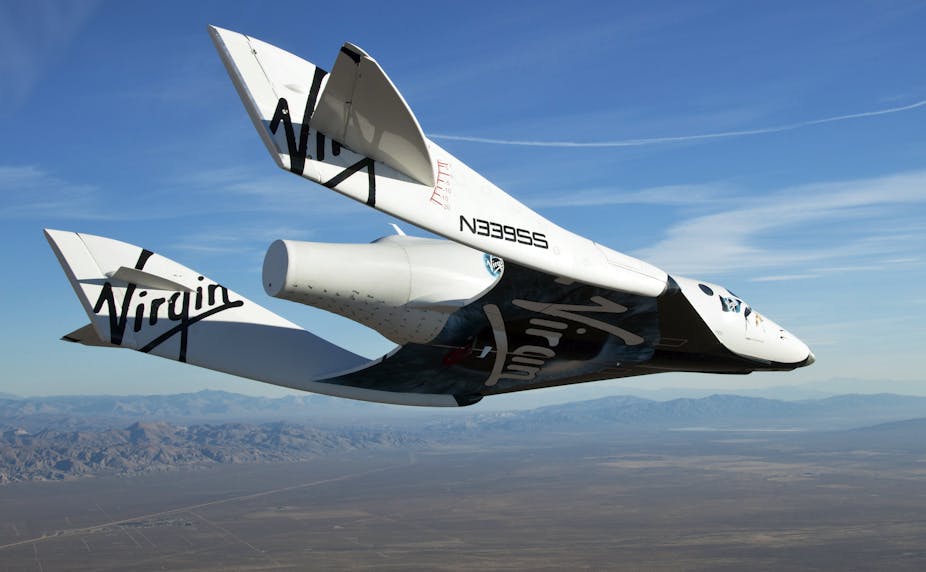Vé du hành không gian đã được mở bán lần đầu tiên với mức giá 450.000 USD Tàu vũ trụ SpaceShipTwo. Ảnh: EPA
