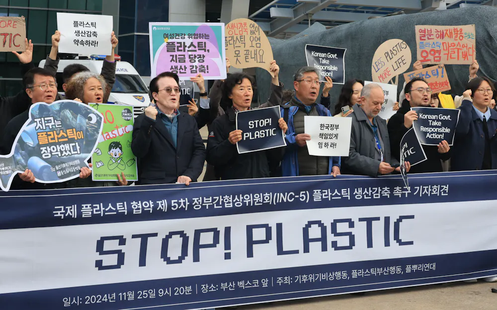 People Using Plastic Substatutes A tax on new plastic would slash waste – if built into the global ...