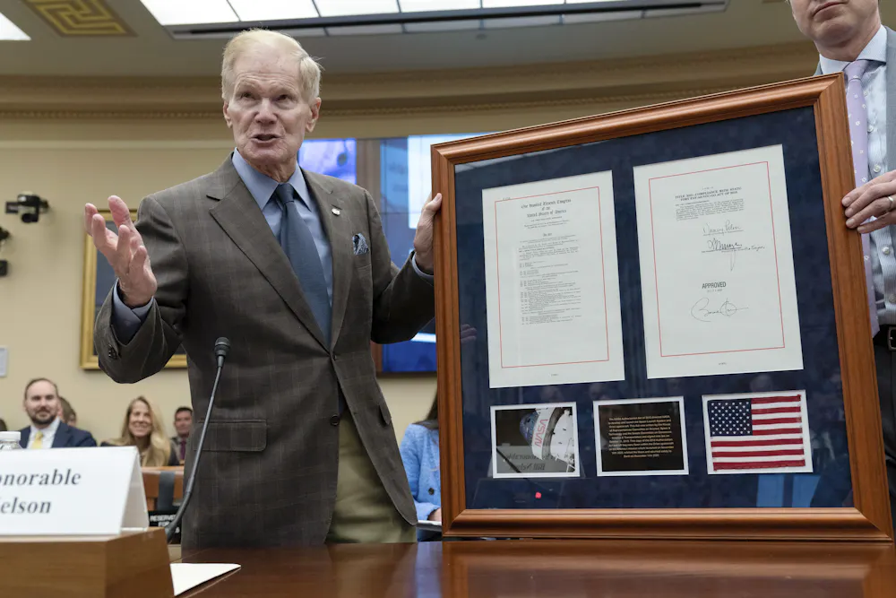 What does the NASA administrator do? The agency’s leader reaches for ...