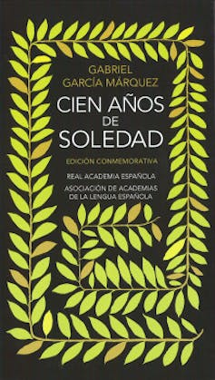 Portada de la edición conmemorativa de _Cien años de soledad_ editada por RAE y ASALE.