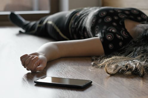 Naloxone can reverse opioid overdose. Here’s why you might need some at home or in your bag