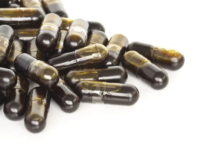 Capsules of olive leaf extract