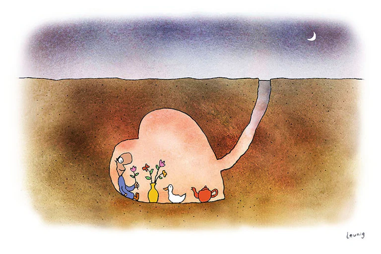 A heart shaped cave with Curly and Duck.