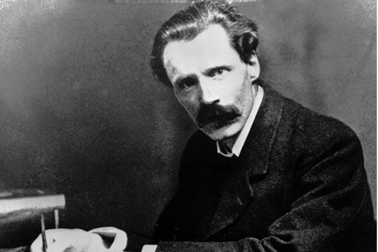 A photo of George Gissing in the 1890s.