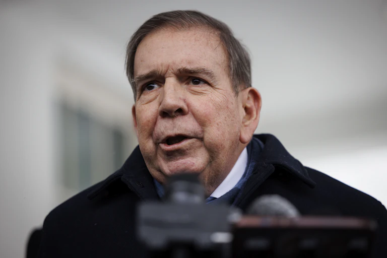 Edmundo González speaking to members of the media.