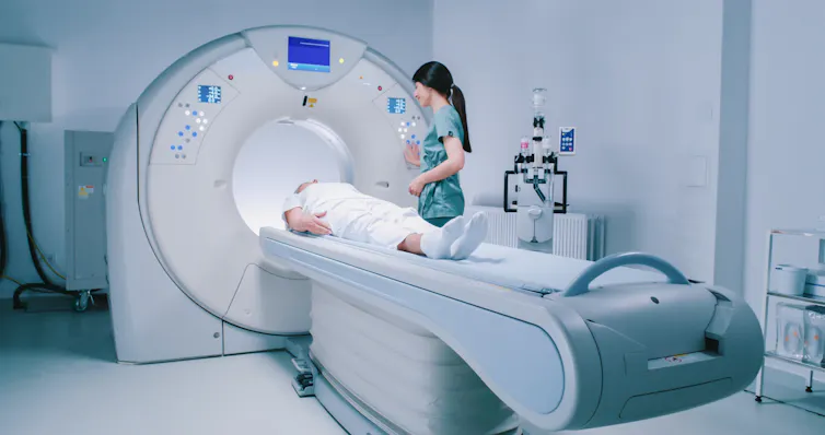 CT scan untuk mendeteksi kanker.