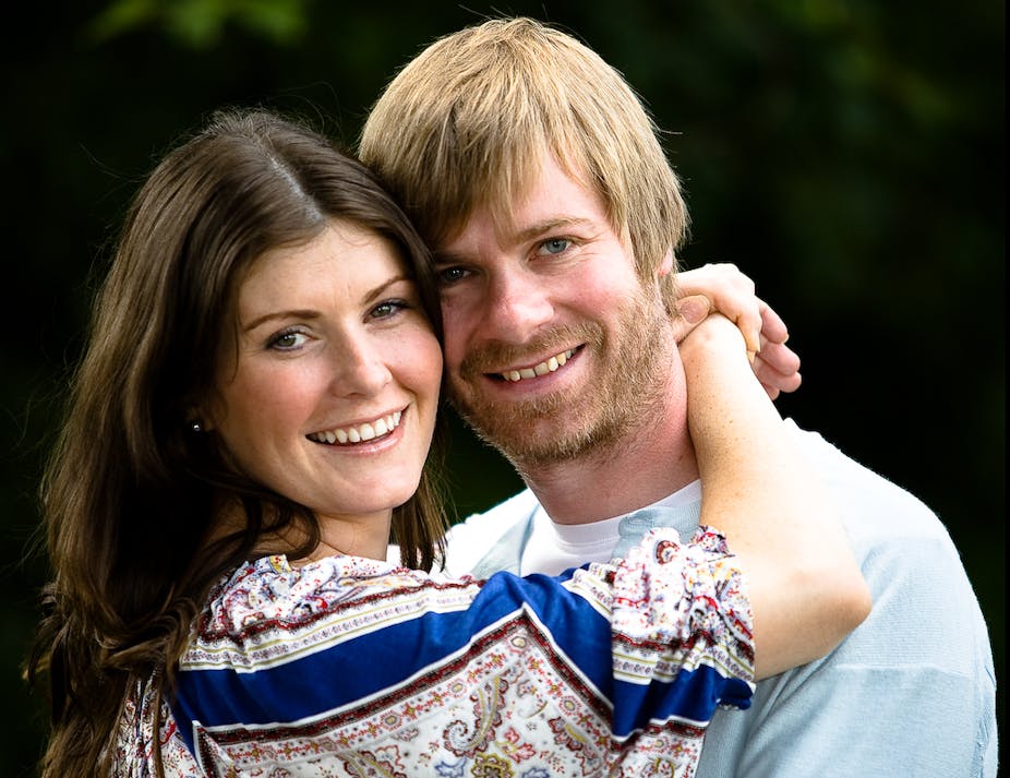 Why do women have less body hair than men? Why do women have less body hair than men?