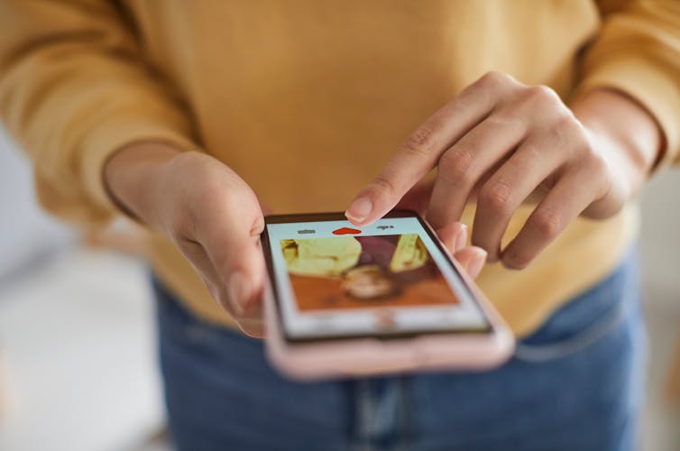 AI Moves In as Young People Move On from Dating Apps 2 file 20250117 16 m9k1dt.jpg?ixlib=rb 4.1