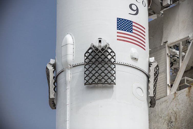 Lattice fins on a Falcon 9 rocket.