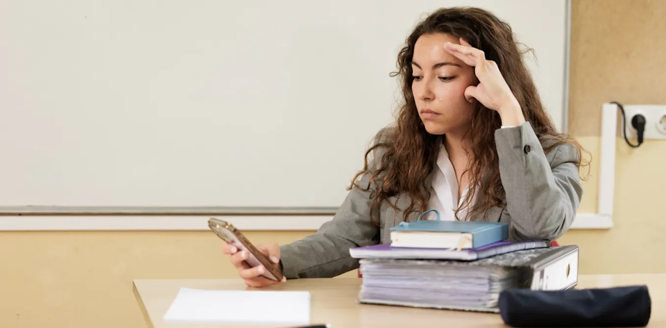 https://theconversation.com/salaires-des-enseignants-le-grand-declassement-248485 social preview image