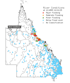 A map showing red flood warnings for parts of northern Queensland.