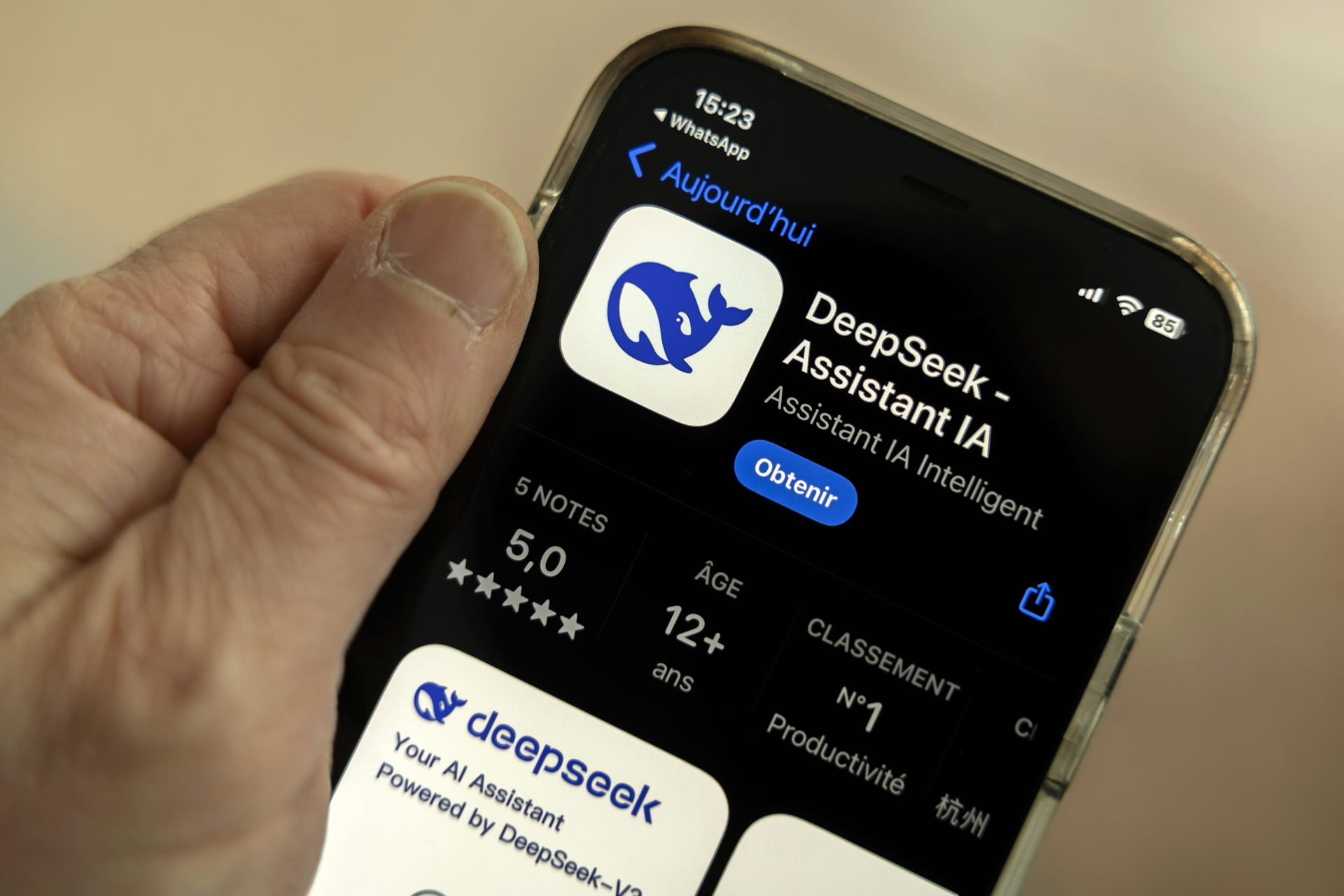 DeepSeek disebut sukses ubah citra Cina dari ‘penjiplak’ ke inovator, persaingan AS-Cina di sektor AI kian panas