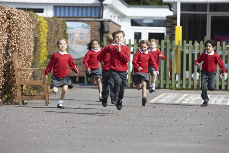 How can you help your child make friends?