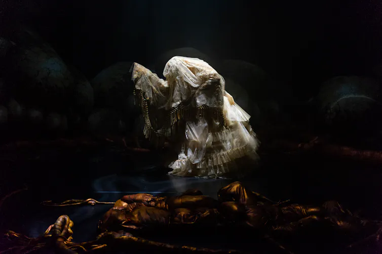 A figure covered in lace.