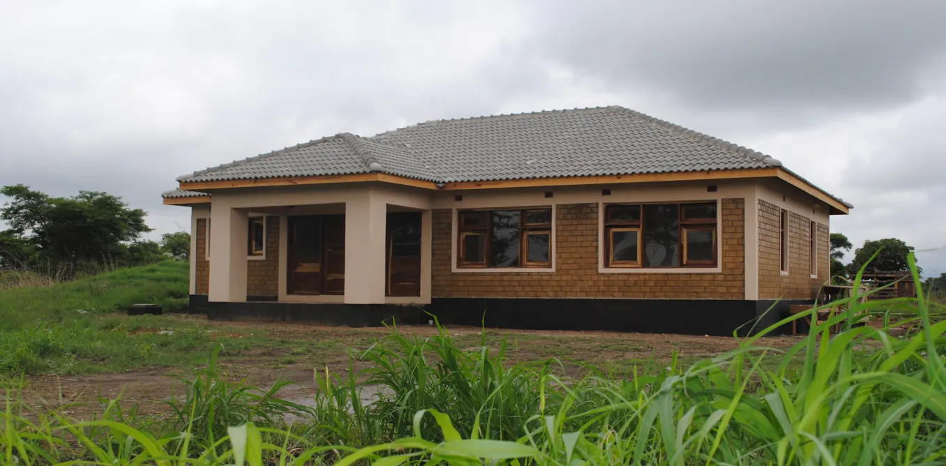 Building Zambian homes with local materials delivers benefits that imports don’t: study Building Zambian homes with local materials delivers benefits that imports don’t: study