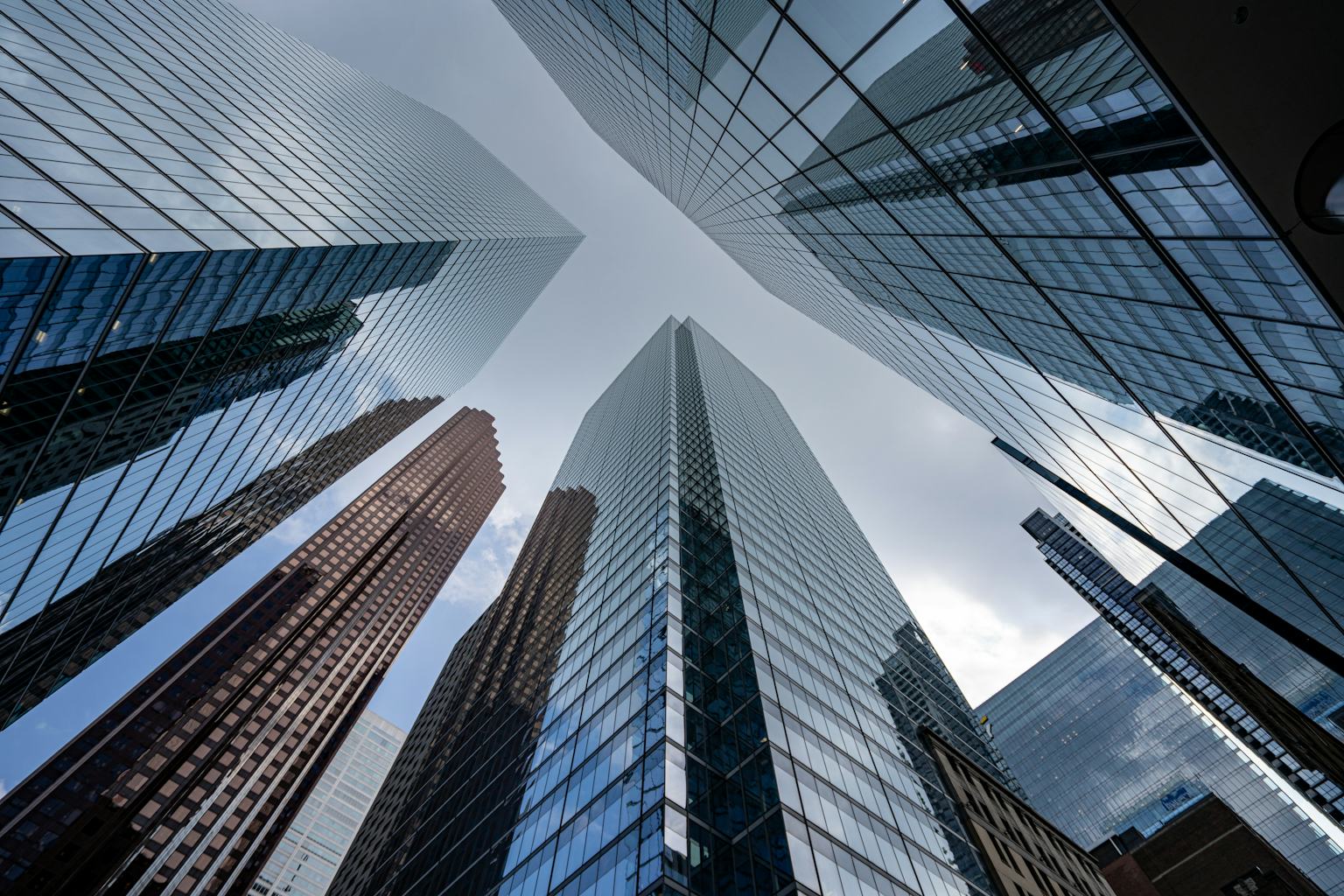 AI can boost economic growth, but it needs to be managed incredibly carefully