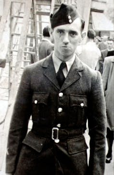 Within Porton Down: what I realized throughout 3 years at the United Kingdom’s maximum secretive chemical guns laboratory 6 Black and white image of soldier Ronald Maddison in full uniform.