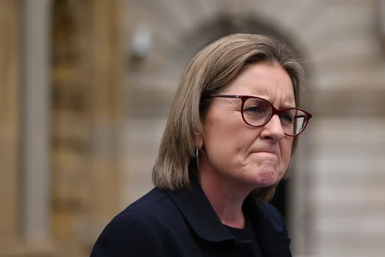 A concerned looking Victorian Premier Jacinta Allan gazing in to the distance
