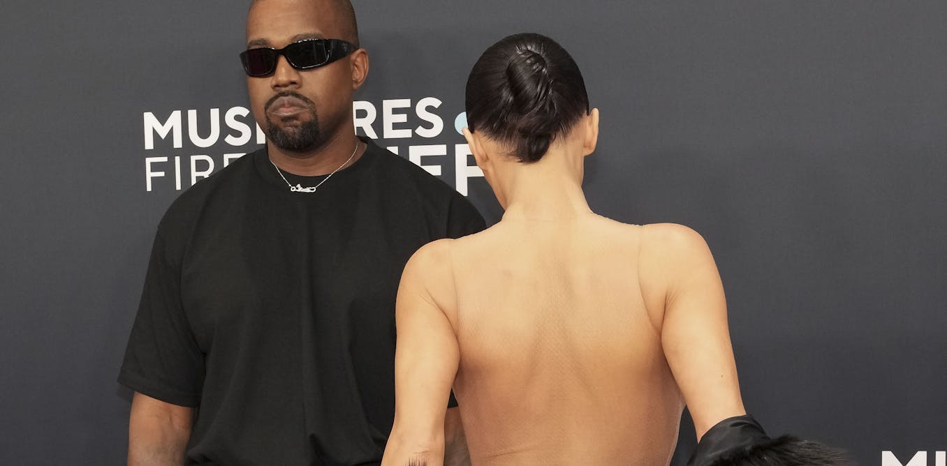 Onanizm porno mavsumi Yoqimli dumba bilan porno qizlar