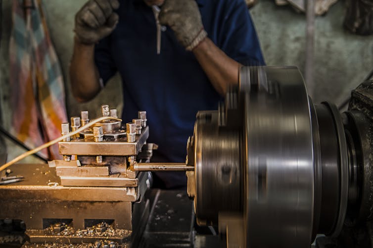 Metal Lathe, Lathe machine in a Retro workshop