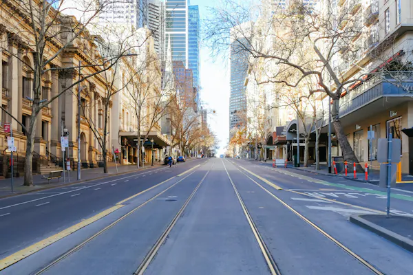 An empty Melbourne street in 2020.