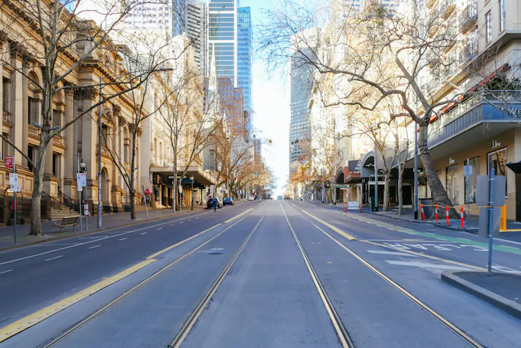 An empty Melbourne street in 2020.
