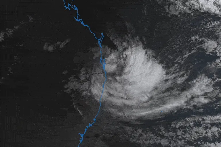 Satellite gif of Cyclone Alfred hitting Queensland